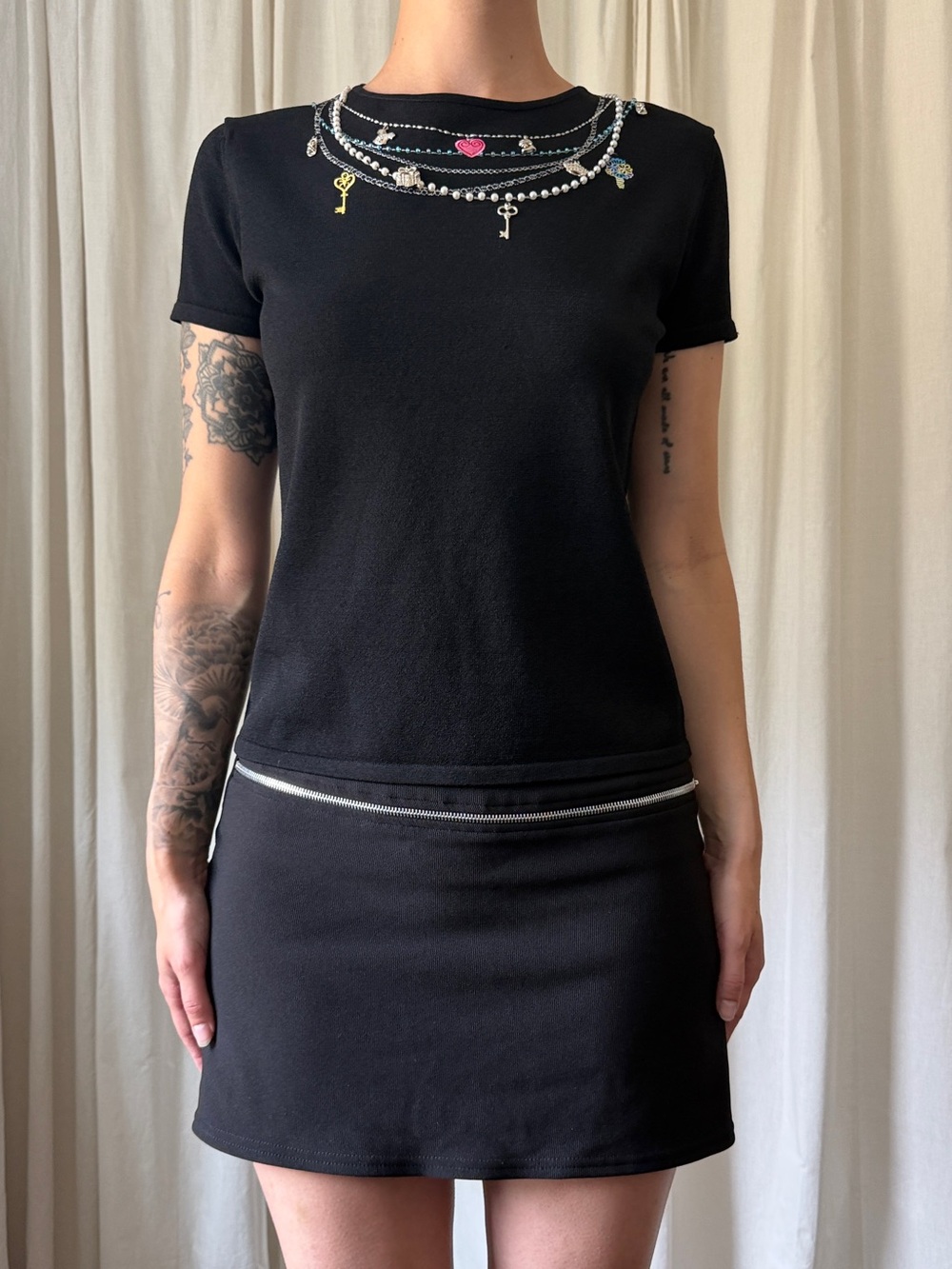 Pink Poodle Black Short Sleeve Charm Top Women's Size Medium | Y2K